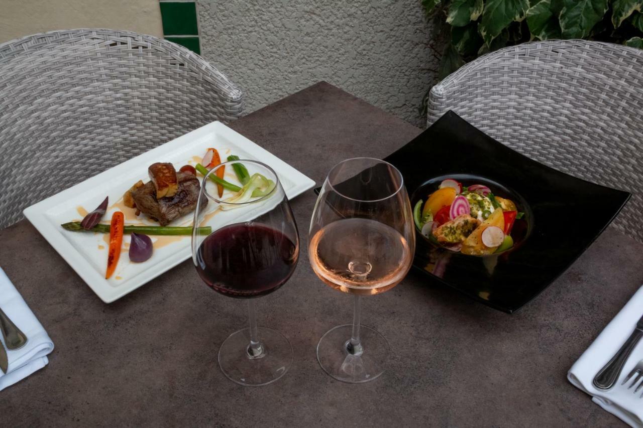Logis Hotel Les II Mas - Perpignan Sud Cabestany Exteriér fotografie